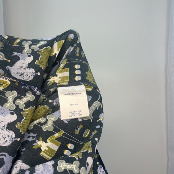Tyler Boe Halprin Silk Shirt Woof Dog Party Print Ladies Size SMALL Novelty - Picture 6 of 7